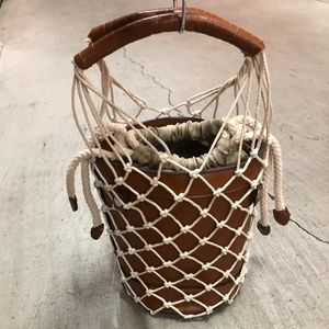 Cute Brown Net Bucket Bag, M, NWT